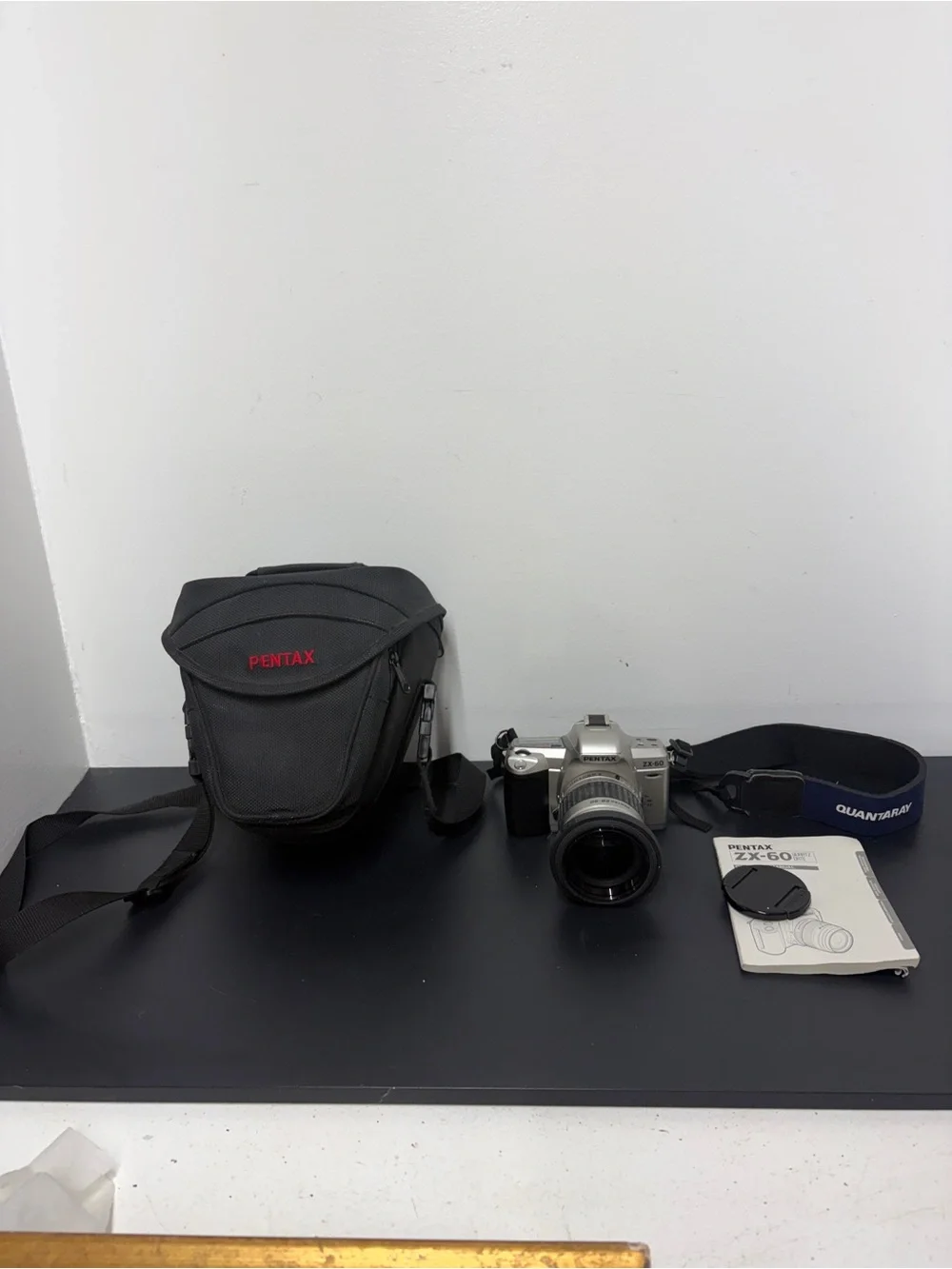 Vintage PENTAX ZX-60 35mm SLR Film Camera 28-90 mm w/ Zoom Lens, Cover, & Case